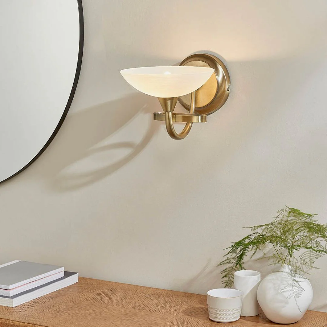 Cagney Antique Brass Wall Light - Image 3